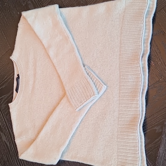 Jenni Kayne Everyday Sweater - Picture 4 of 13